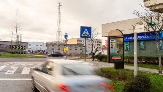 Foto face Maia (mu4772)