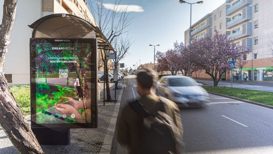 Foto face Maia (mu4890)